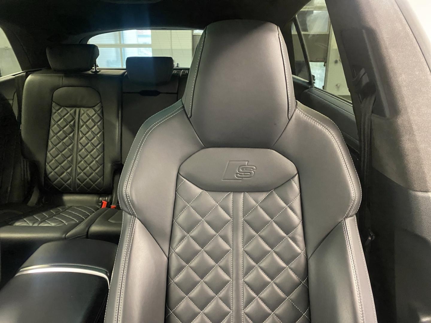 Image about Audi Q8 55 TFSI quattro tiptronic