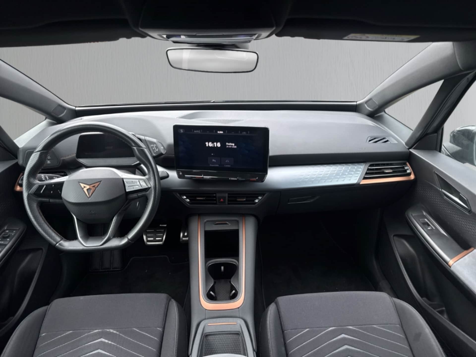 CUPRA Born