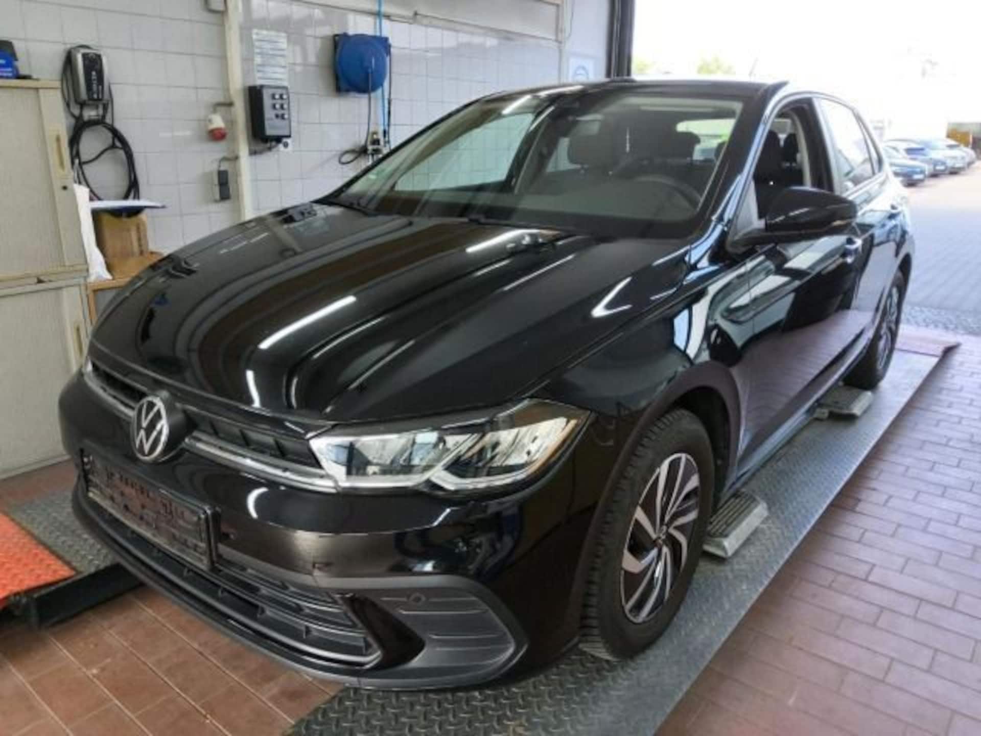 Volkswagen Polo Basis-Modell