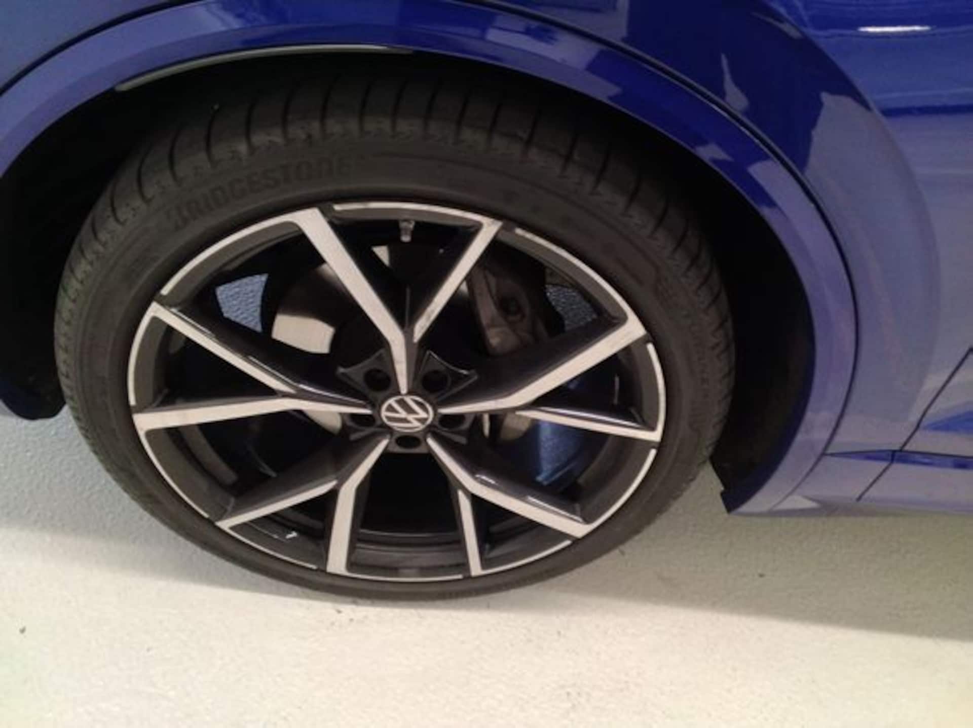 Volkswagen Touareg R-Line