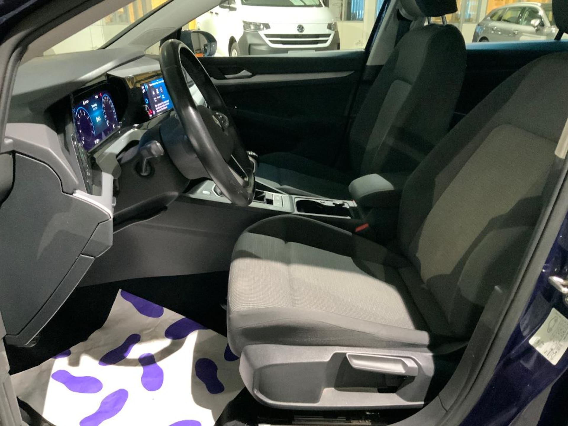 Volkswagen Golf Basis-Modell