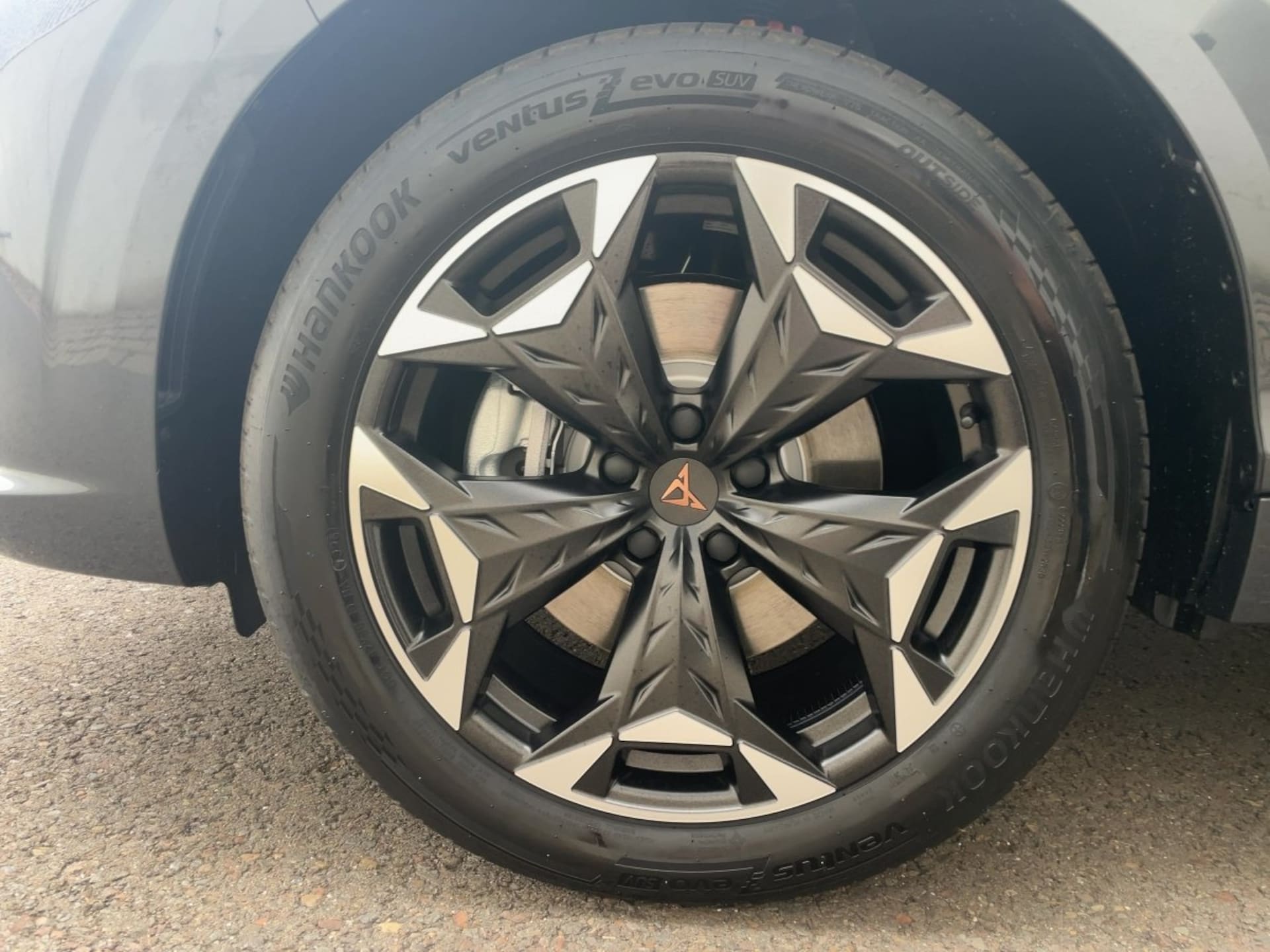CUPRA Terramar