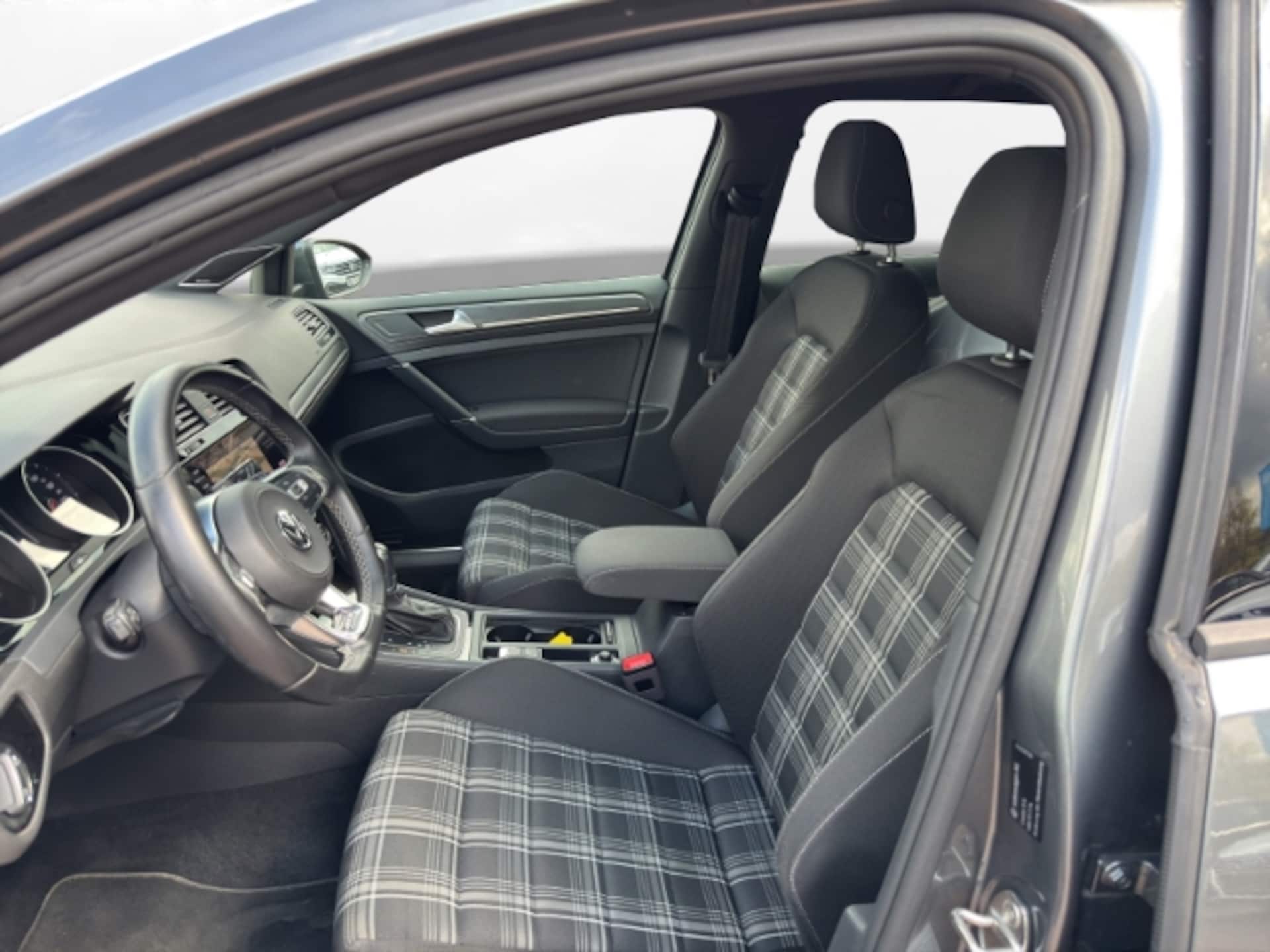 Volkswagen Golf GTD