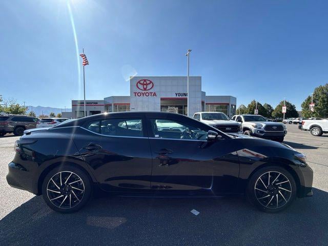2023 Nissan Maxima