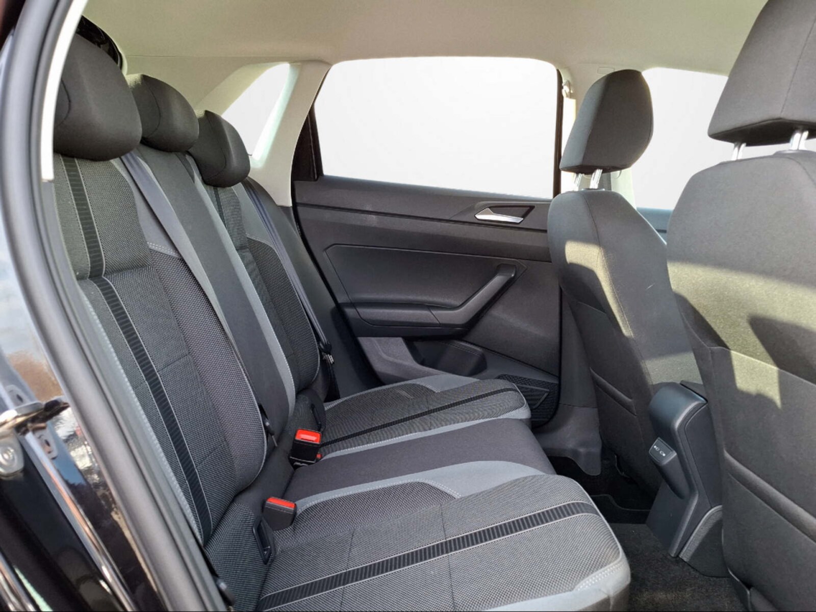 Volkswagen Polo – Bild 12