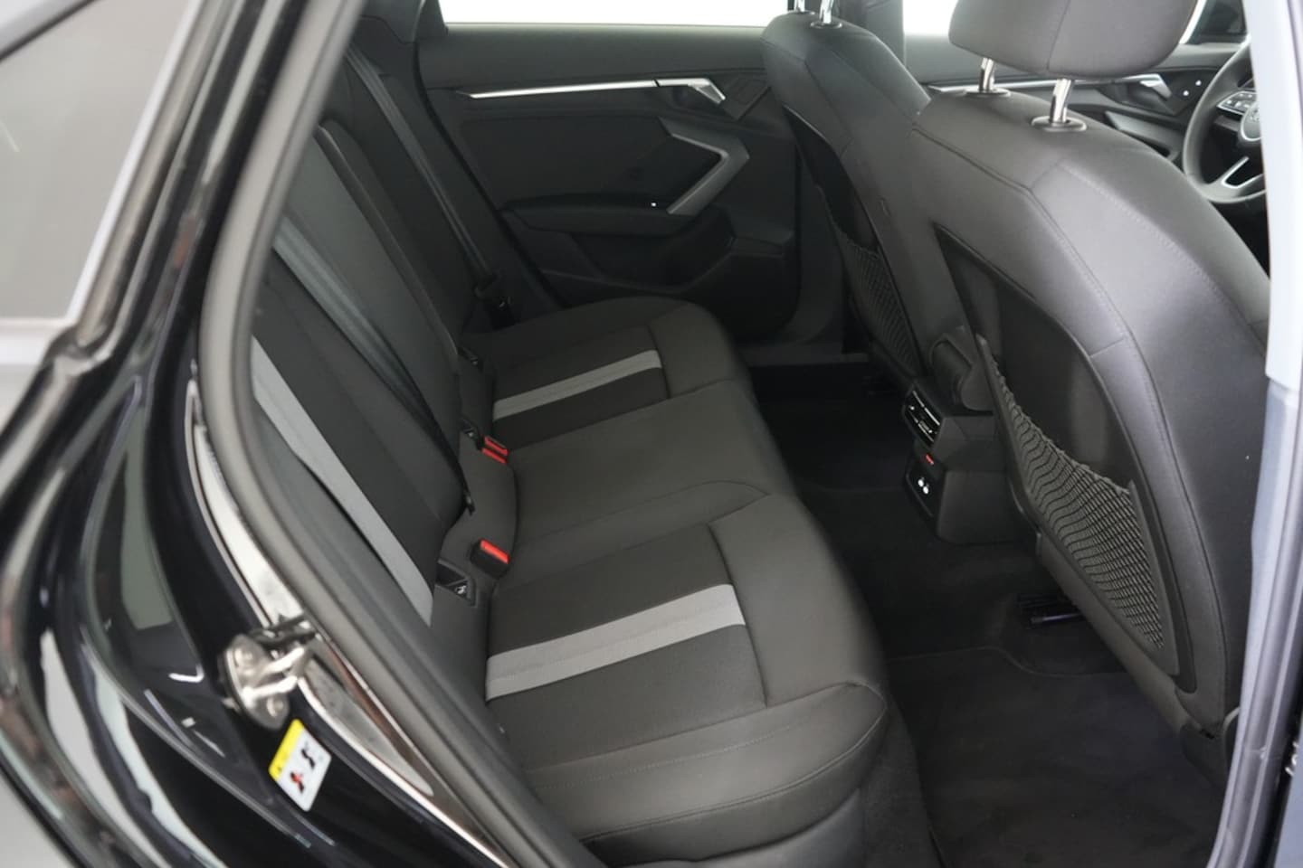 Bild über Audi A3 Limousine advanced 35 TFSI S tronic - für weitere Informationen kontaktieren Sie den Audi Partner