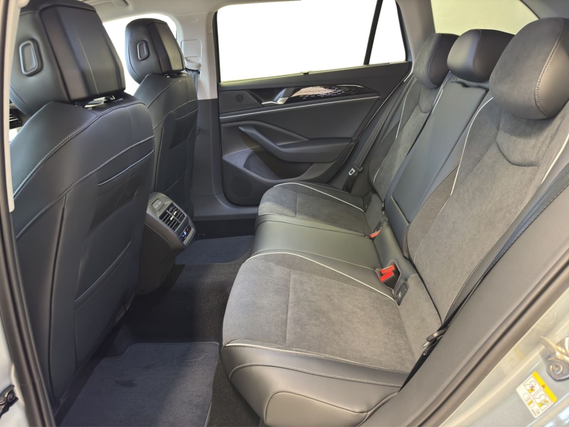 Volkswagen Passat Elegance