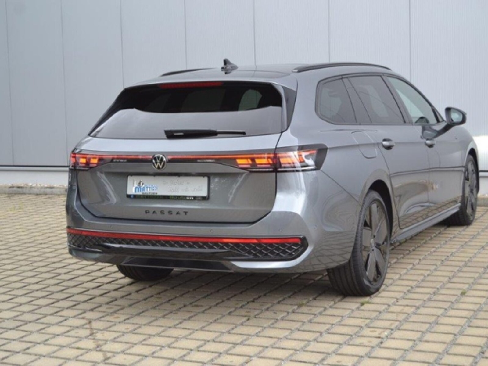 Volkswagen Passat – Bild 3