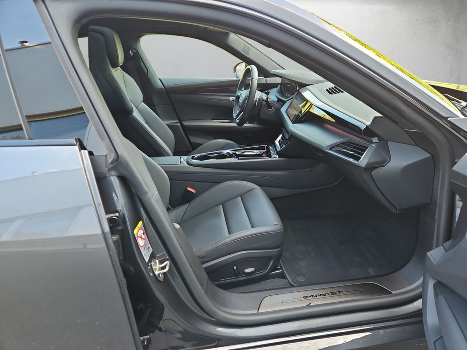 Audi e-tron GT quattro – Bild 14