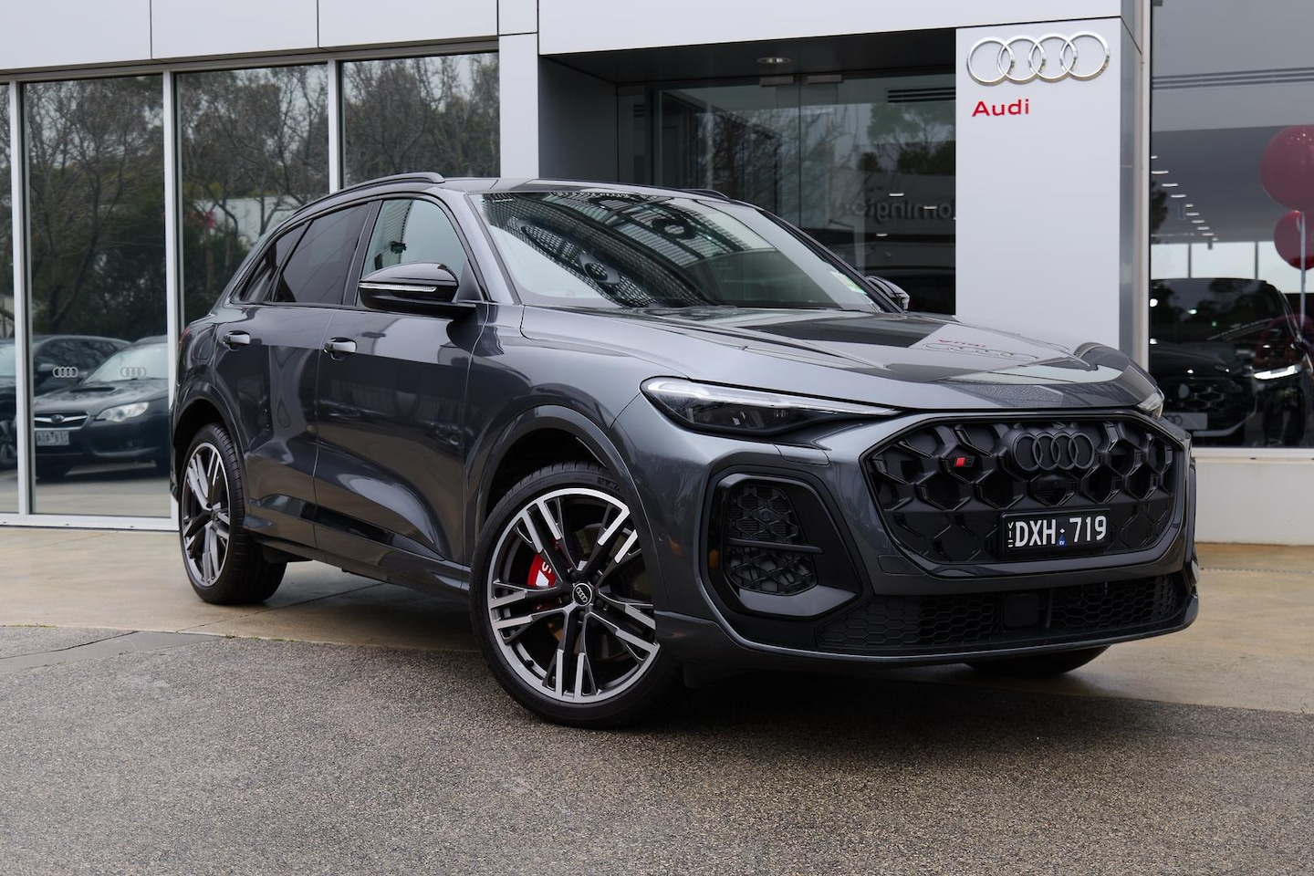 Image about Audi SQ5 SUV TFSI 270 kW edition one