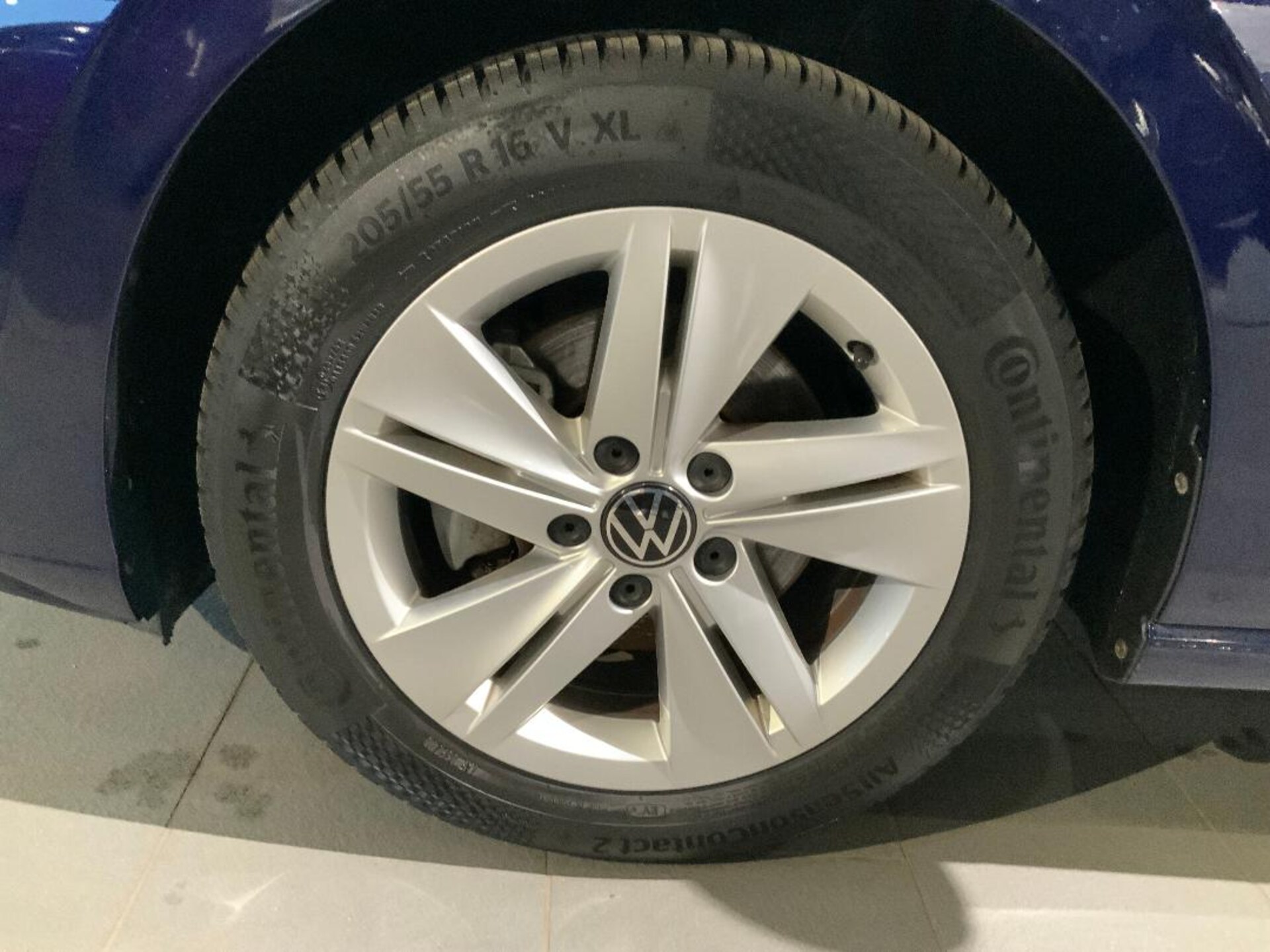 Volkswagen Golf Basis-Modell