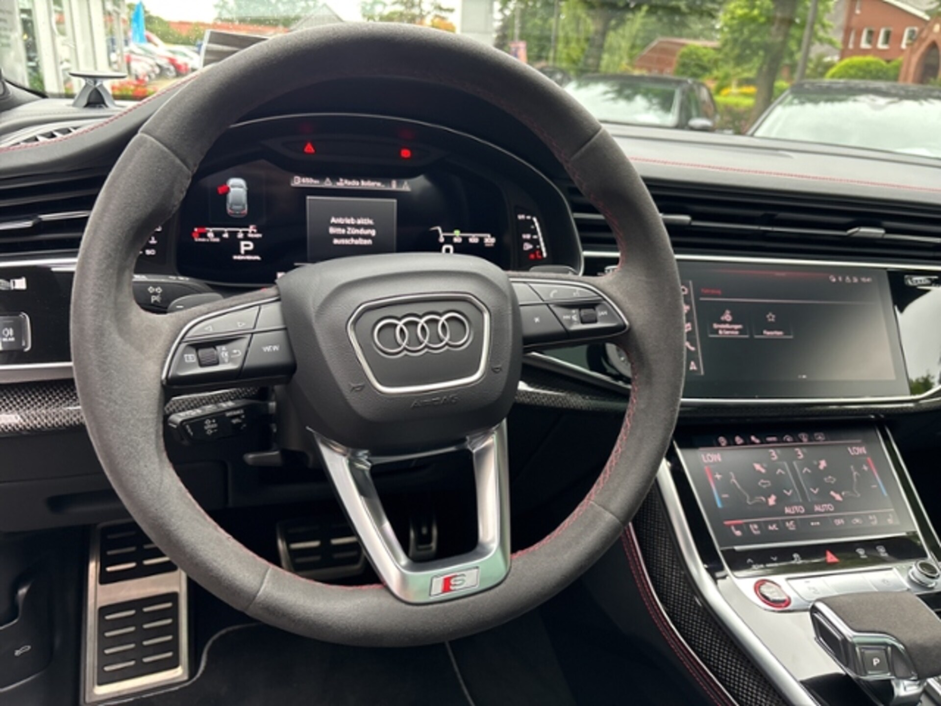 Audi SQ7 SUV