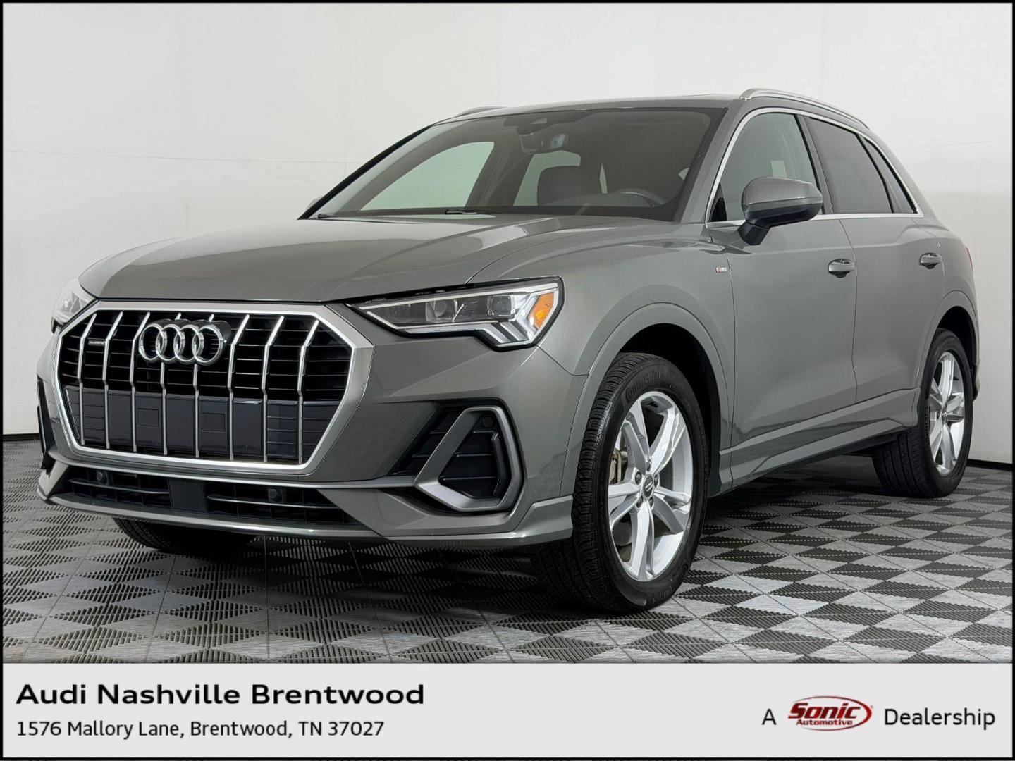 2021 Audi Q3 45 TFSI S Line Premium Plus quattro's photo
