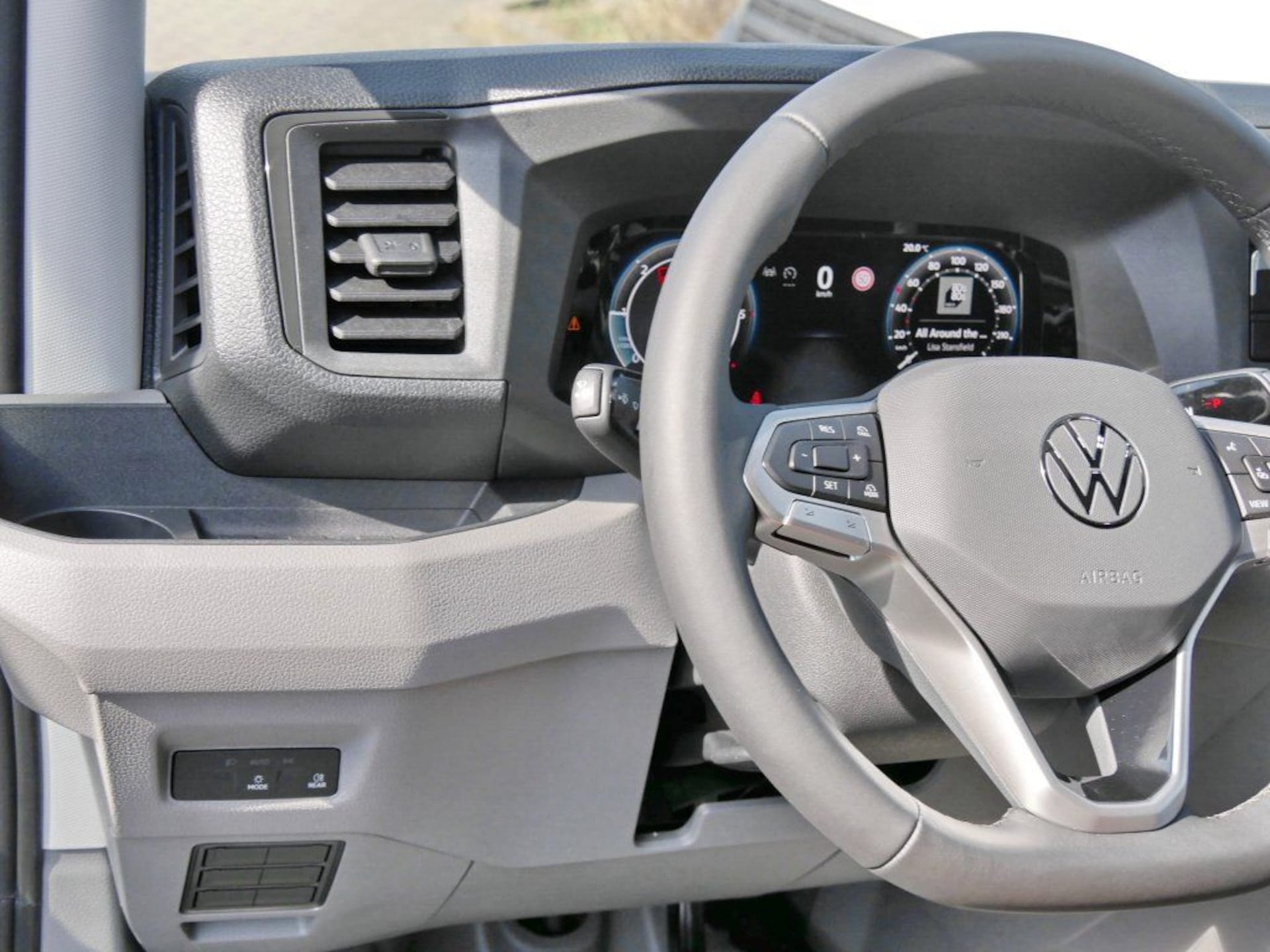 Volkswagen Crafter Kasten langer Radstand