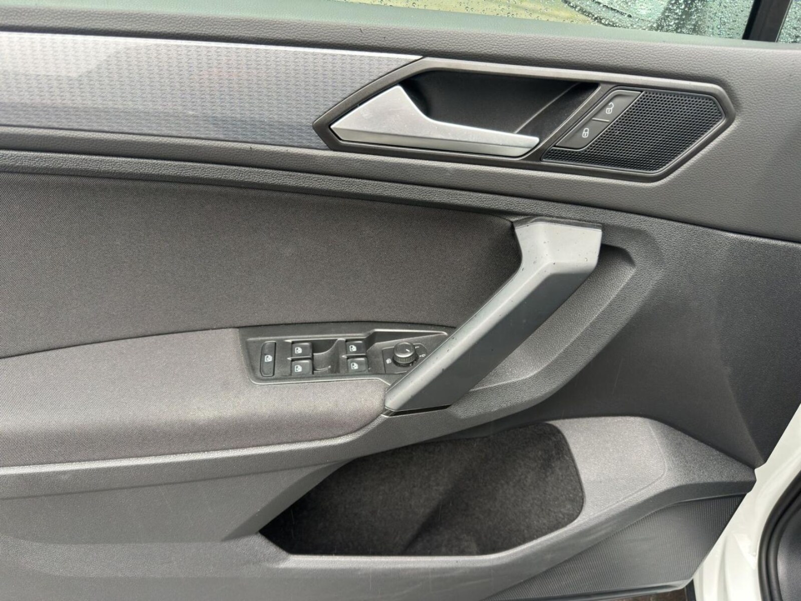 Volkswagen Tiguan – Bild 8