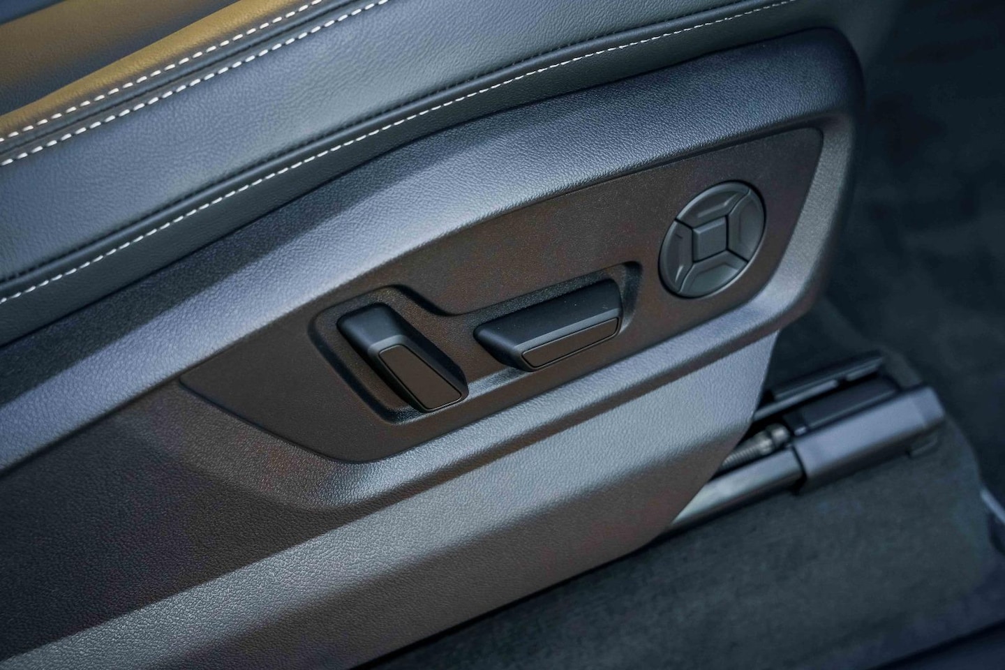 Image about Audi Q7 SUV TFSI quattro tiptronic