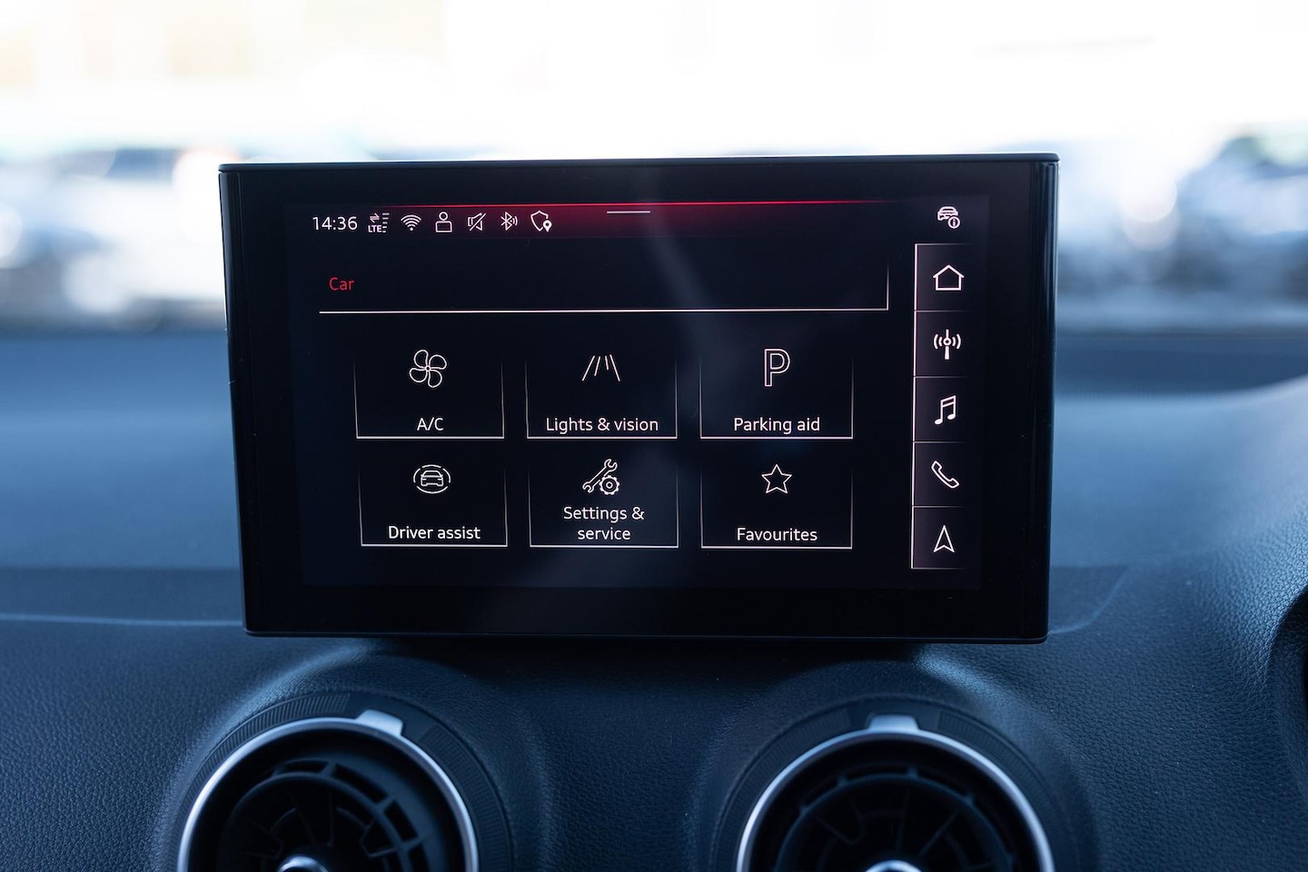 Image about Audi Q2 35 TFSI S tronic