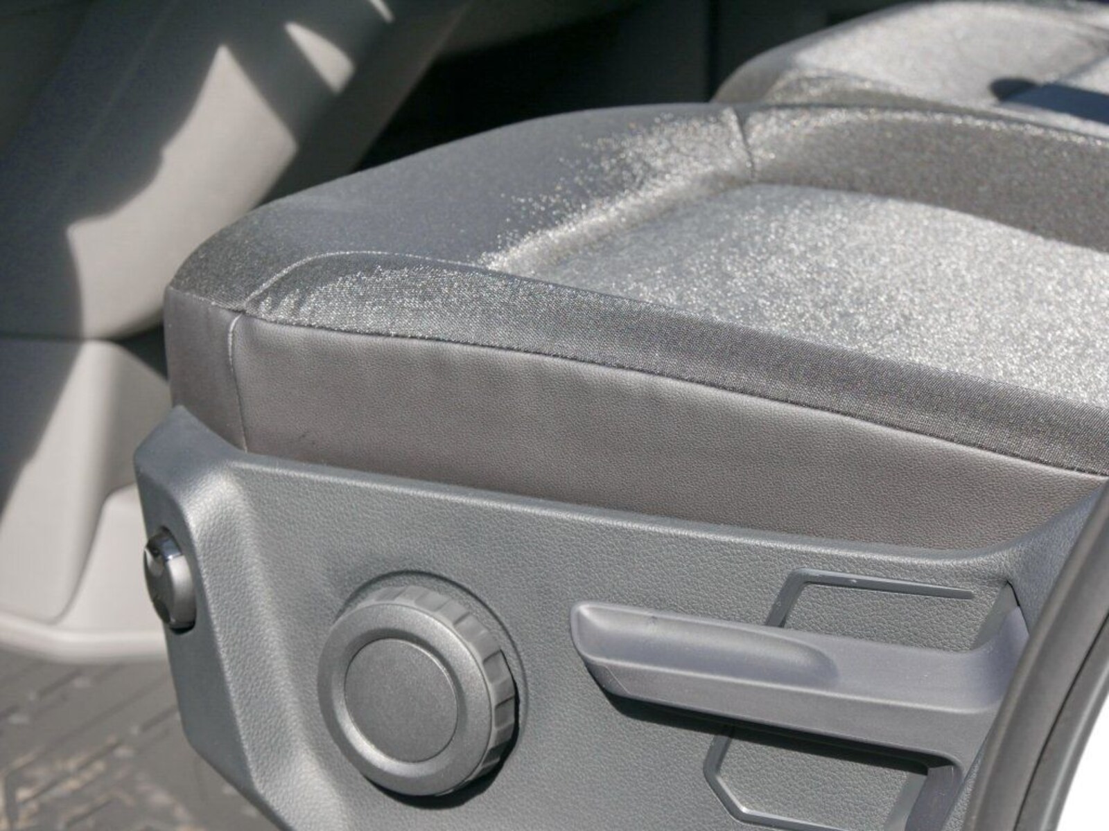 Volkswagen Crafter Kasten langer Radstand – Bild 13