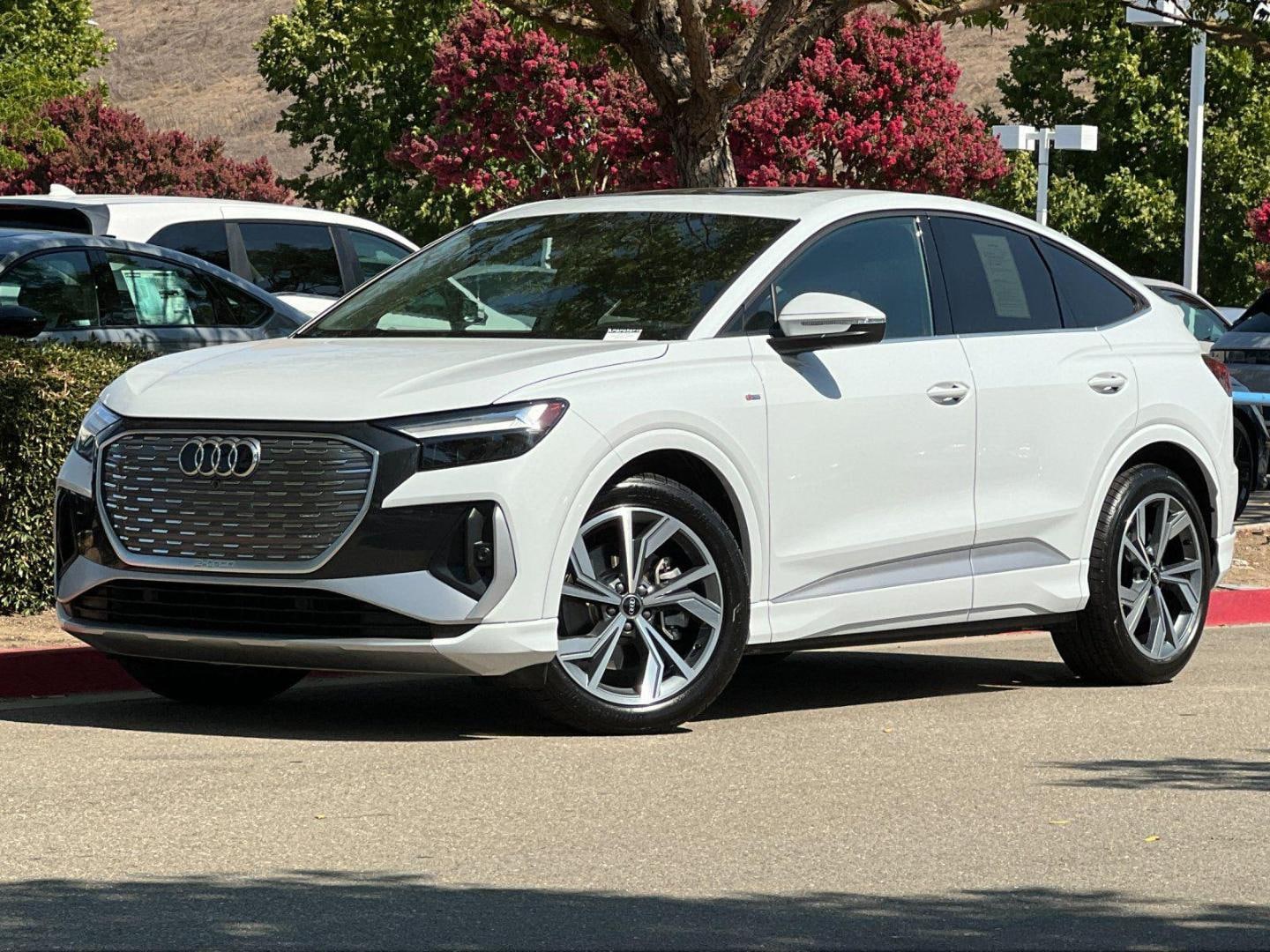 2025 Audi Q4 Sportback e-tron