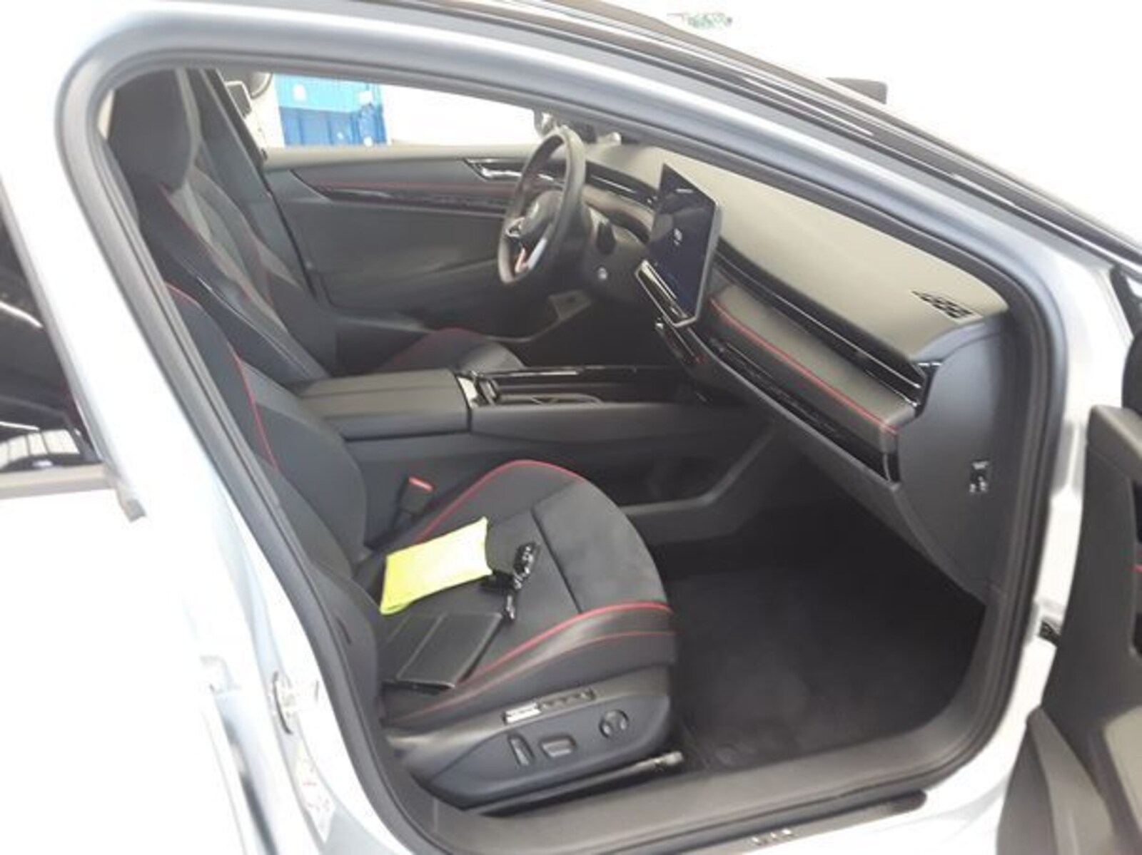 Volkswagen ID.7 Tourer – Bild 8