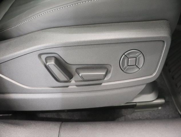 2025 Audi Q5 Premium - Photo 22