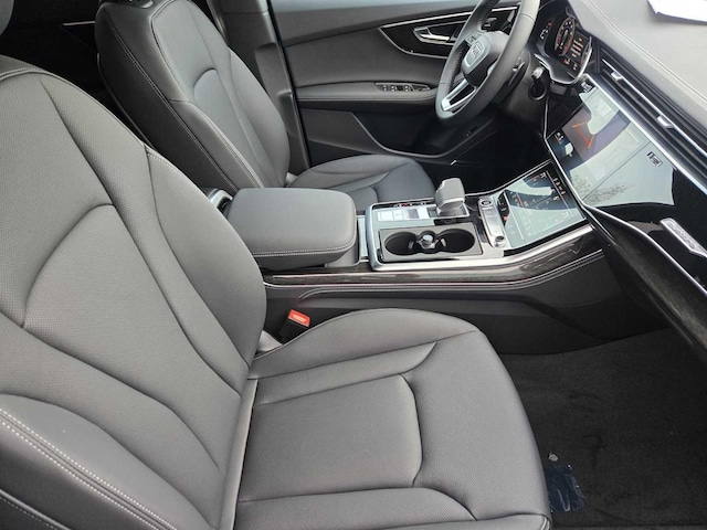 2026 Audi Q8 Premium Plus - Photo 9