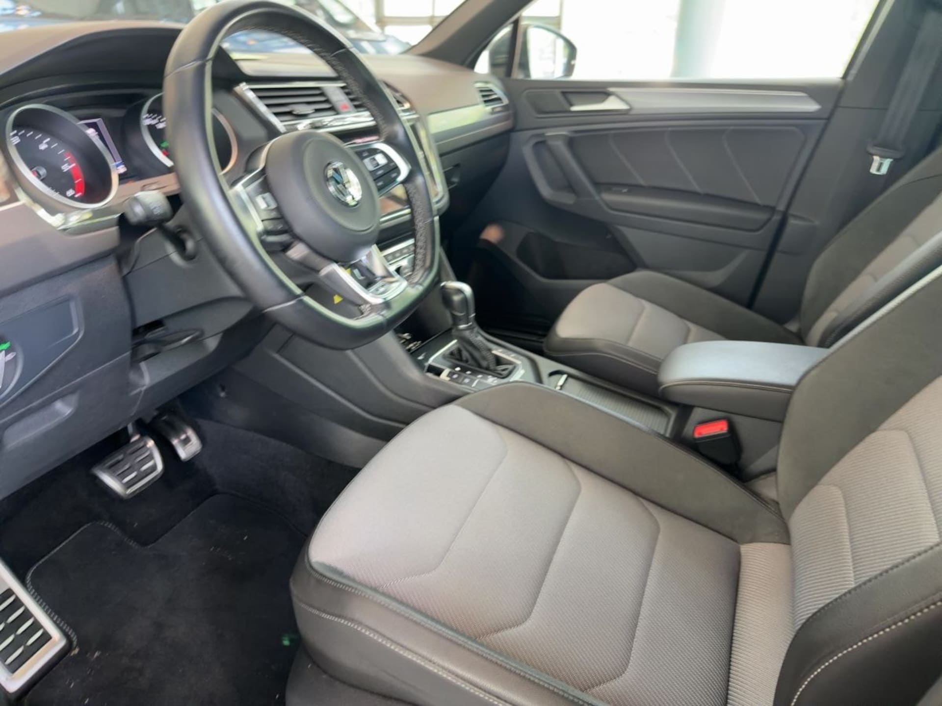Volkswagen Tiguan R-Line