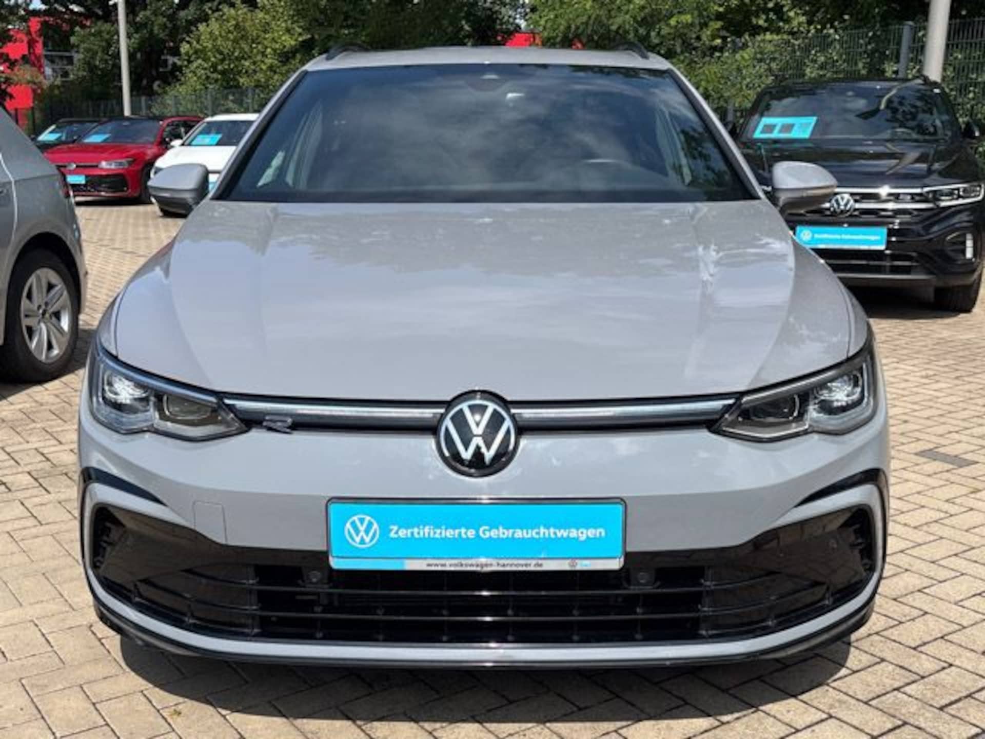 Volkswagen Golf Variant R-Line