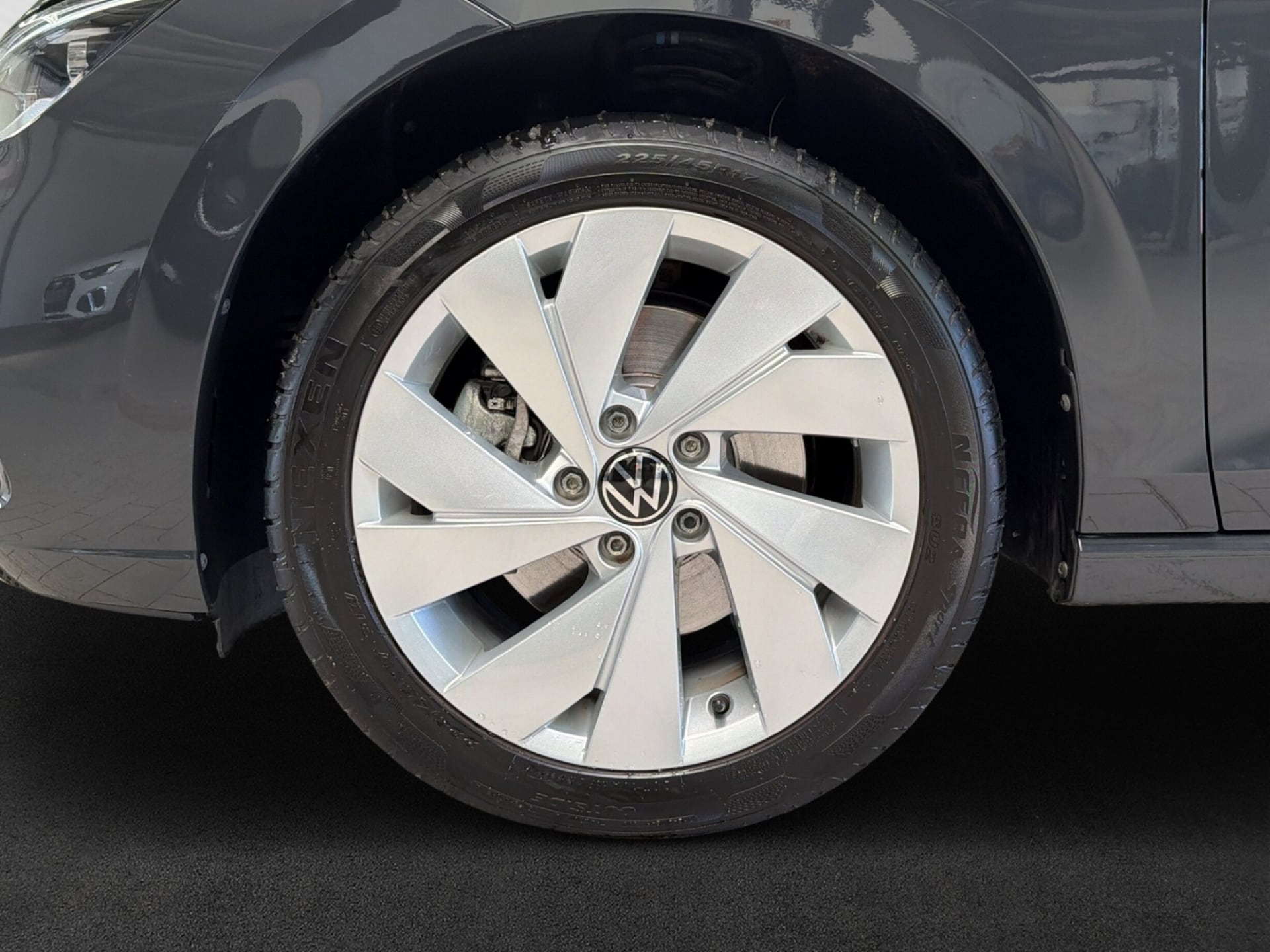 Volkswagen Golf Variant Style