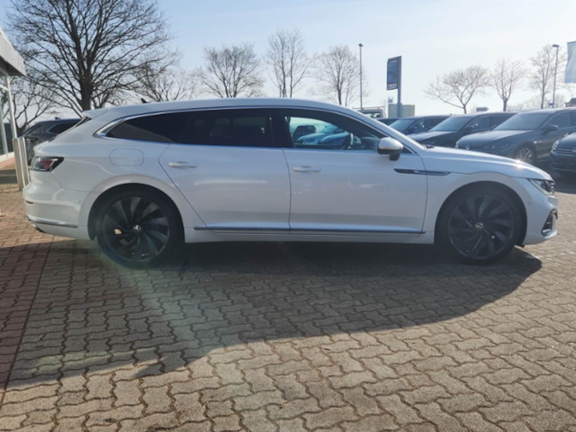 Volkswagen Arteon Shooting Brake R-Line