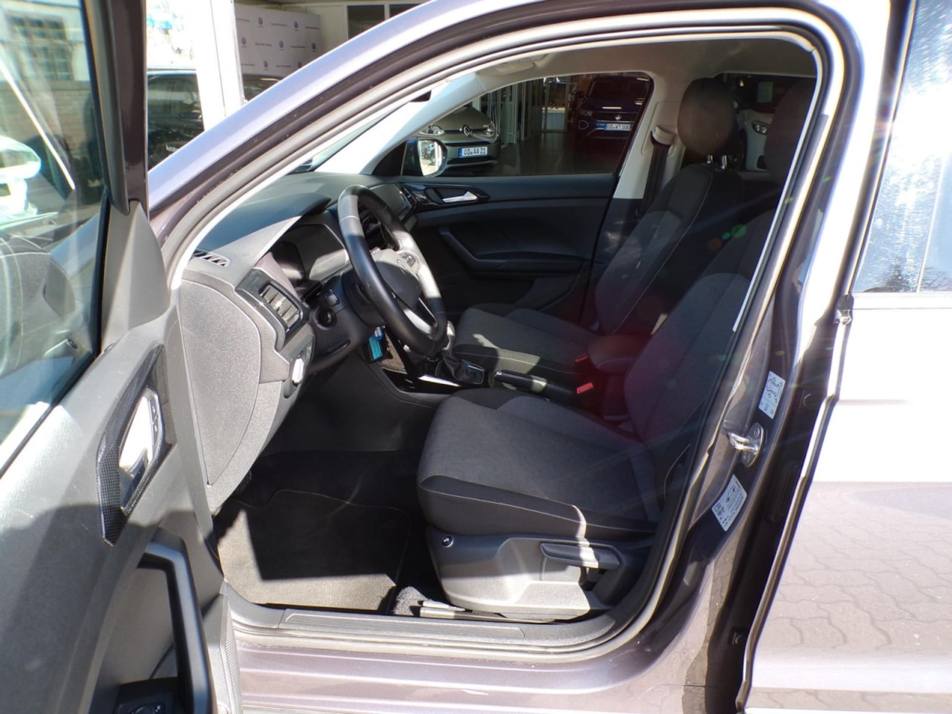 Volkswagen T-Cross Life