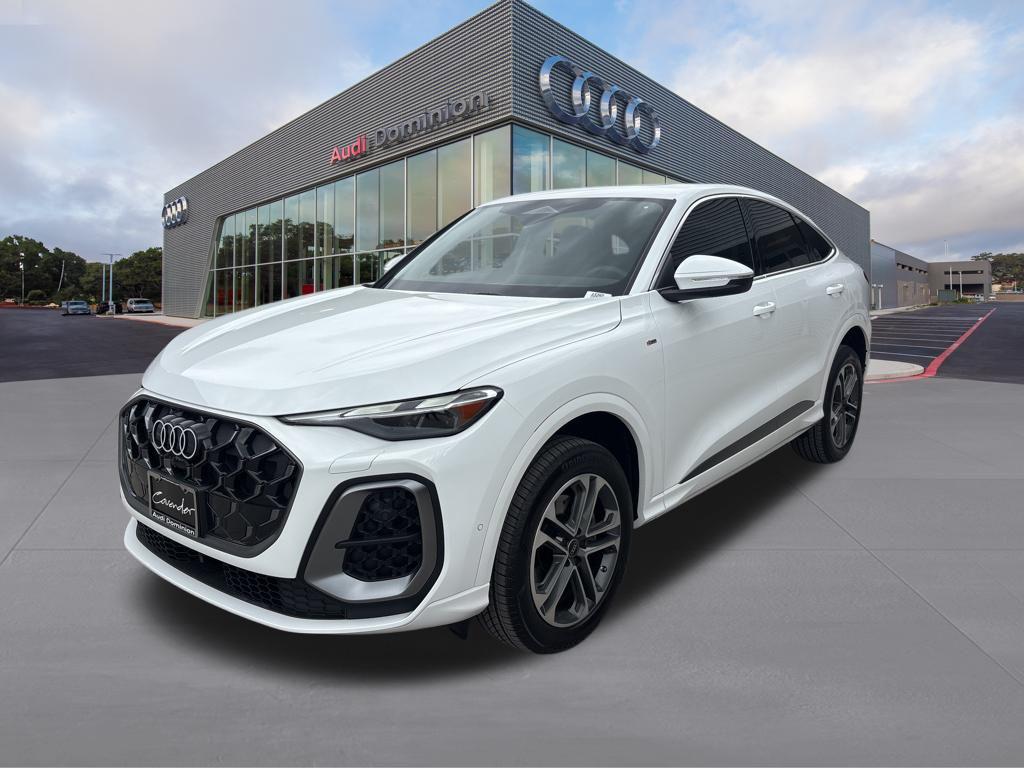 2025 Audi Q5 Sportback 45 Premium's photo
