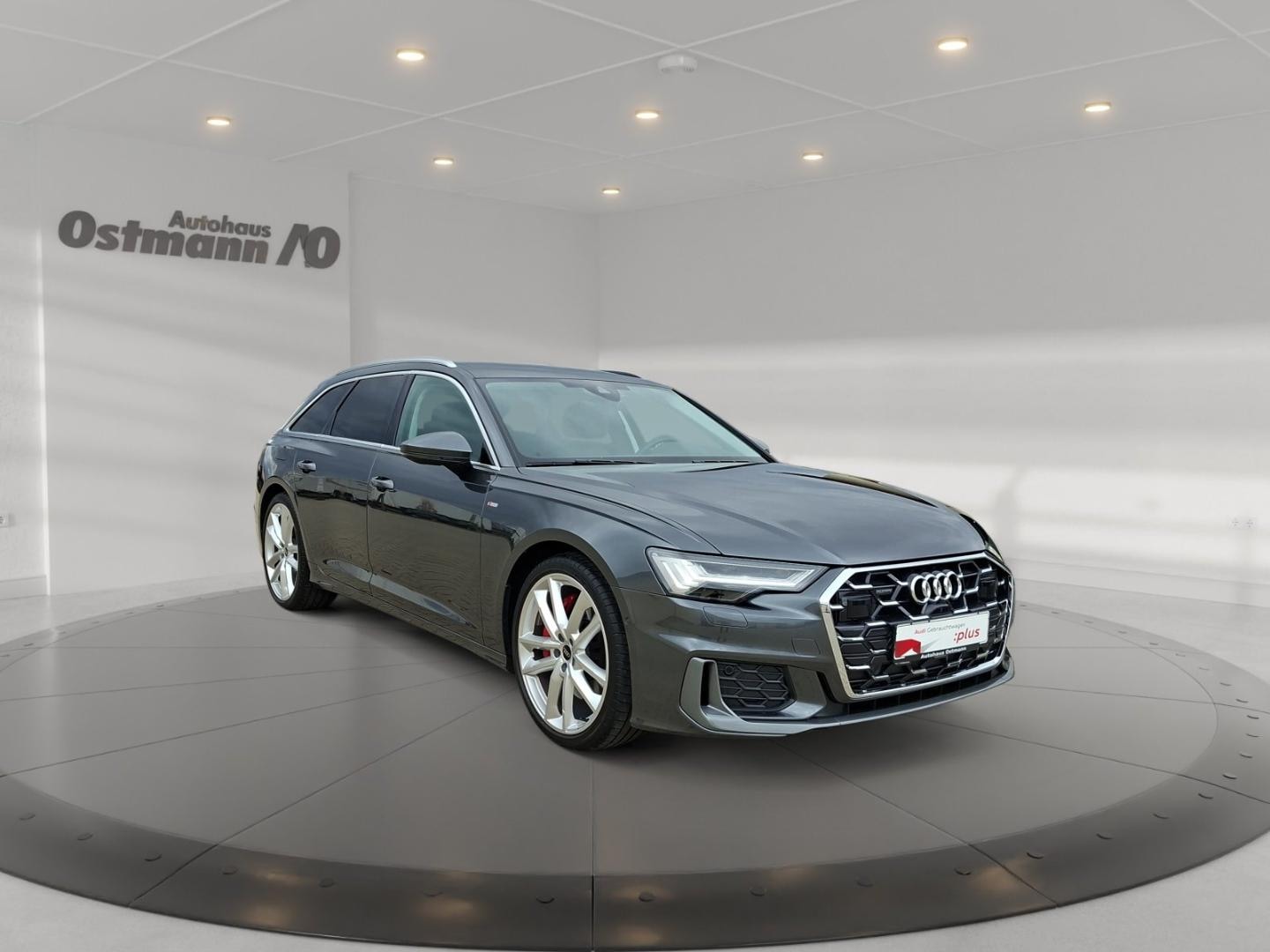 Bild über Audi A6 Avant TFSI e S line 55 TFSI e quattro S tronic - für weitere Informationen kontaktieren Sie den Audi Partner