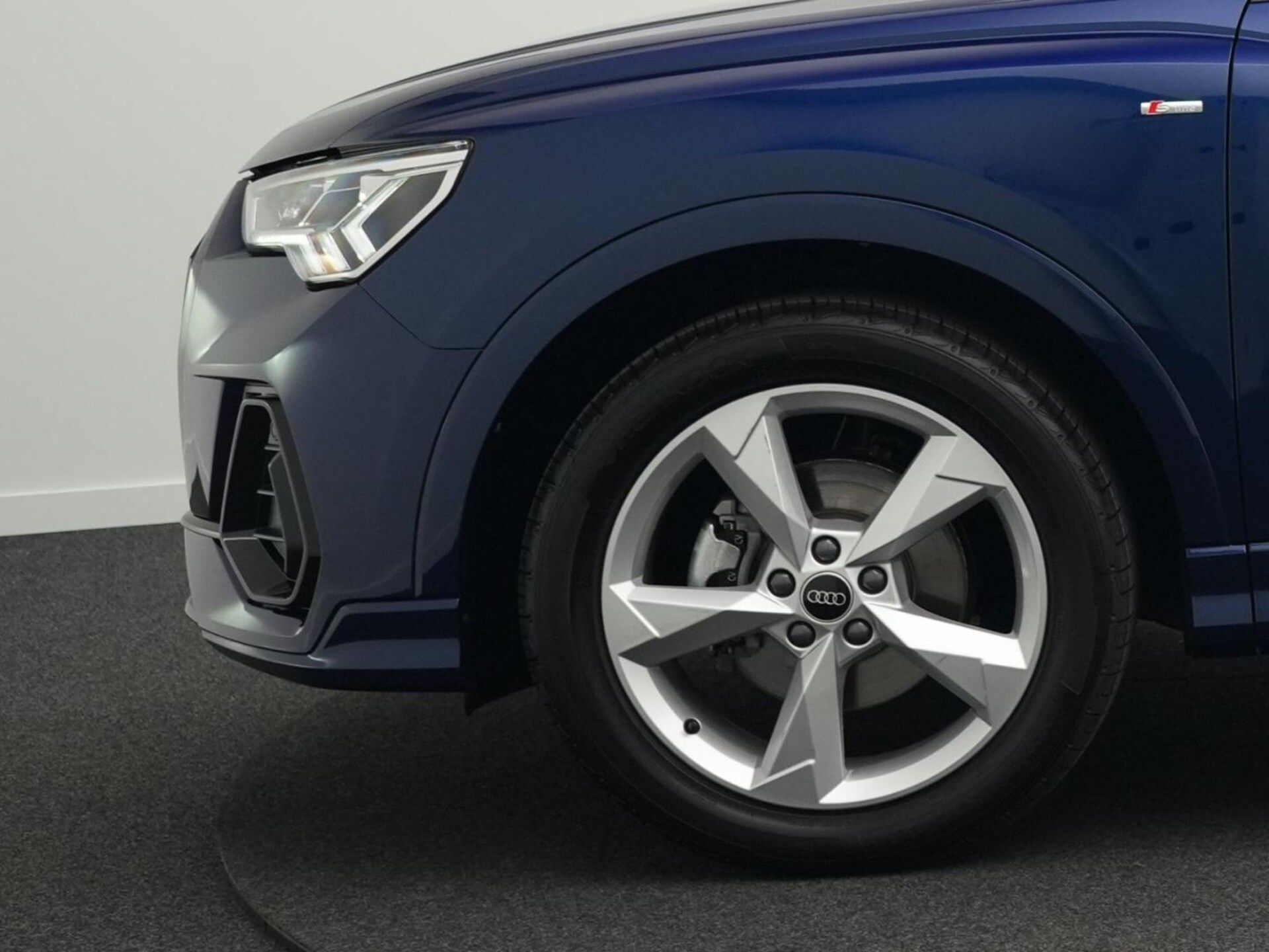 Audi Q3 SUV S line