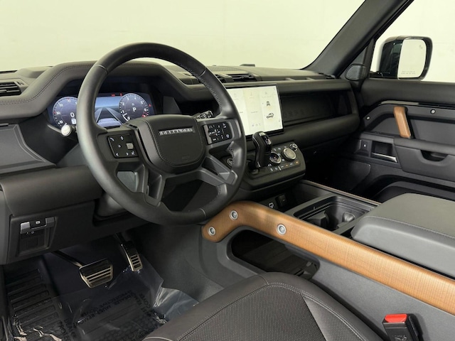 2023 Land Rover Defender