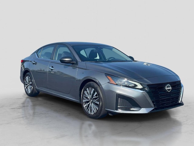 2025 Nissan Altima
