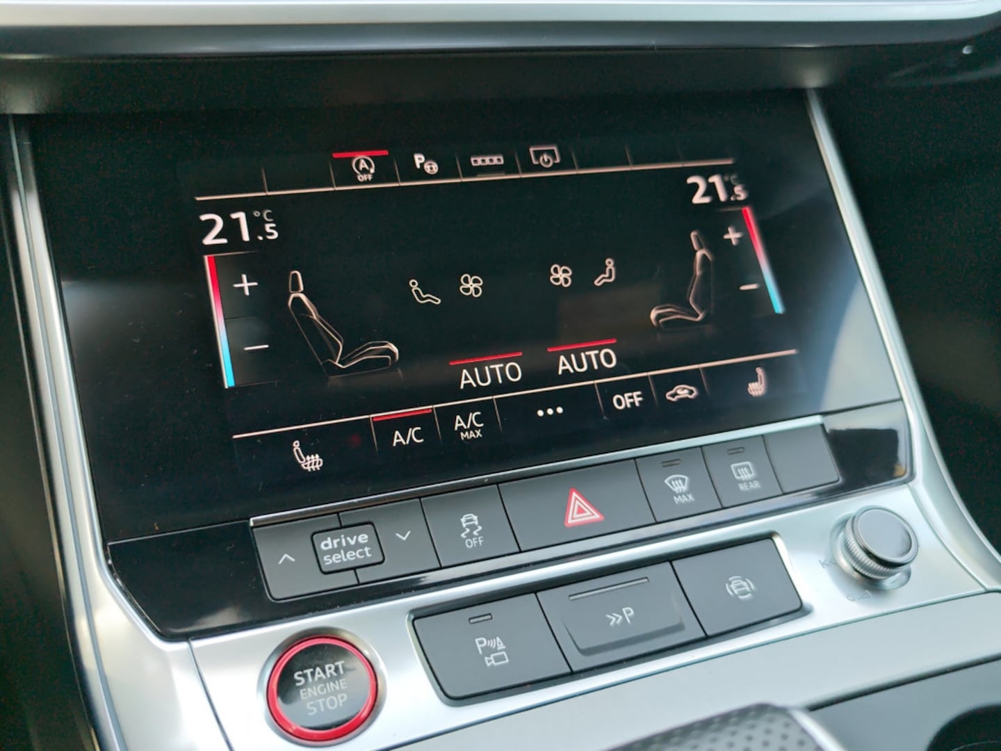 Bild über Audi S6 Avant TDI quattro tiptronic - für weitere Informationen kontaktieren Sie den Audi Partner