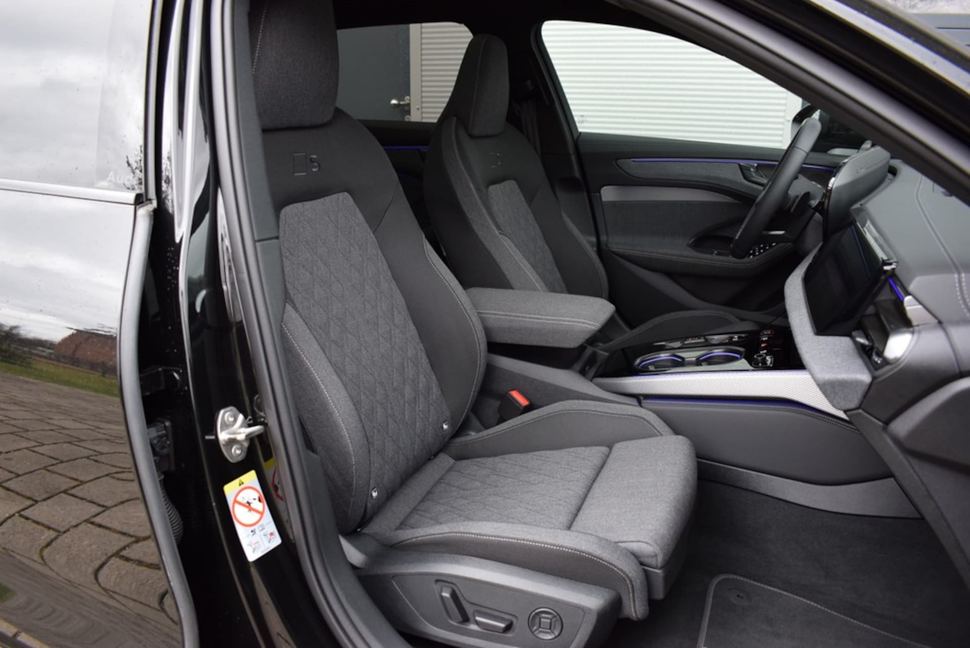 Audi A6 Avant edition one
