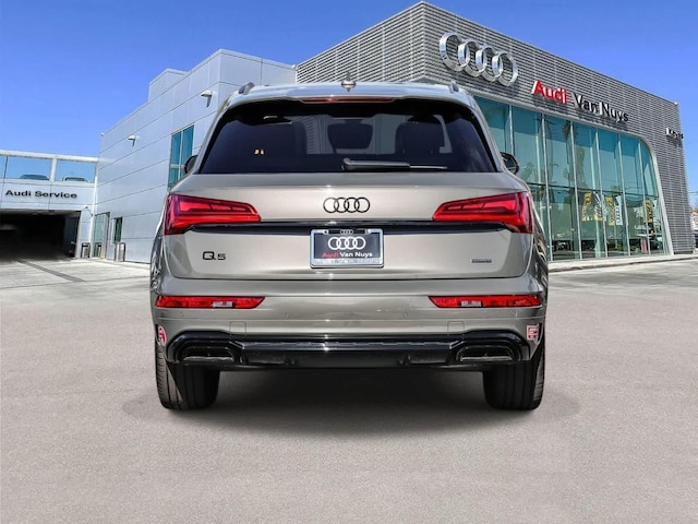 2024 Audi Q5 TFSI e