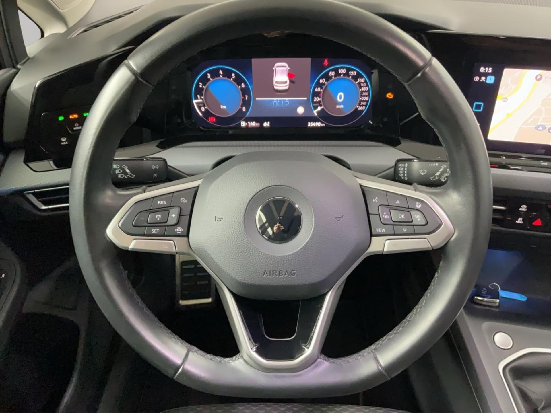 Volkswagen Golf Active