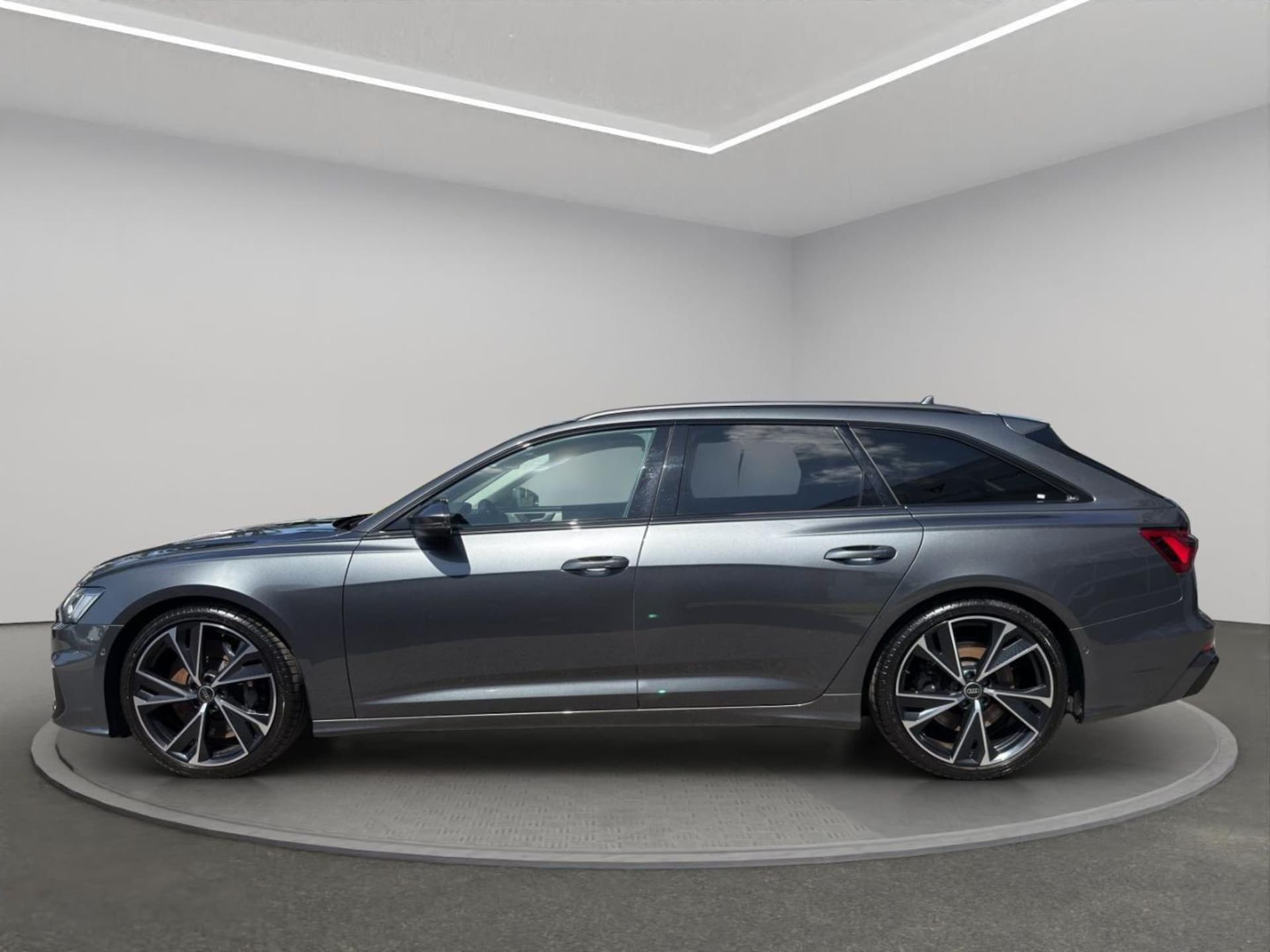 Audi S6 Avant