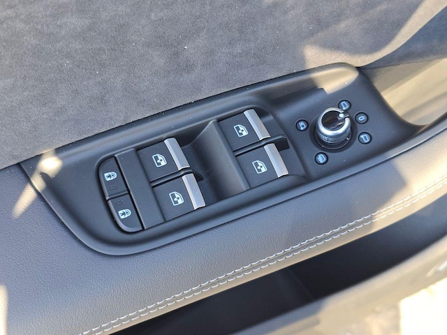 2026 Audi SQ7 Premium Plus - Photo 21