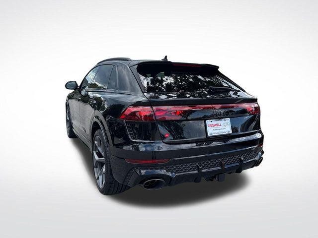 2026 Audi RS Q8 SUV performance