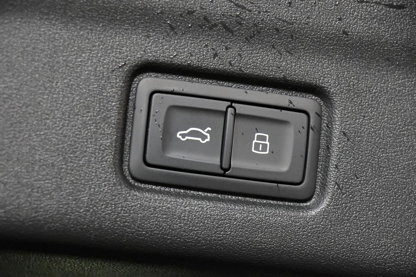 Image about Audi SQ6 Sportback e-tron e-tron quattro