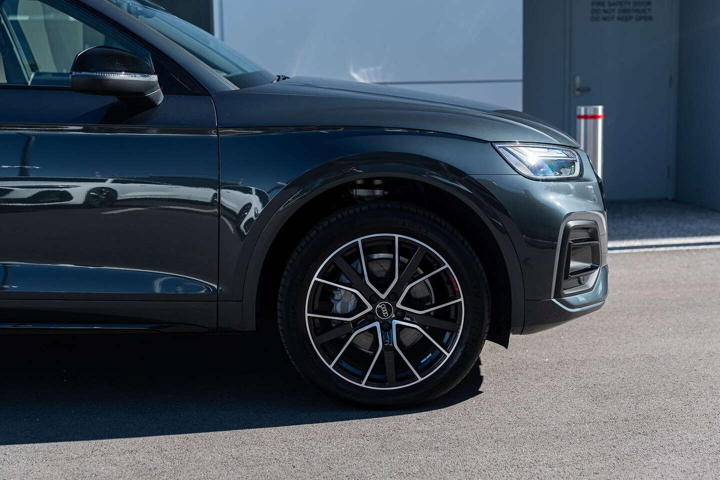 Image about Audi Q5 sport 40 TDI quattro S tronic