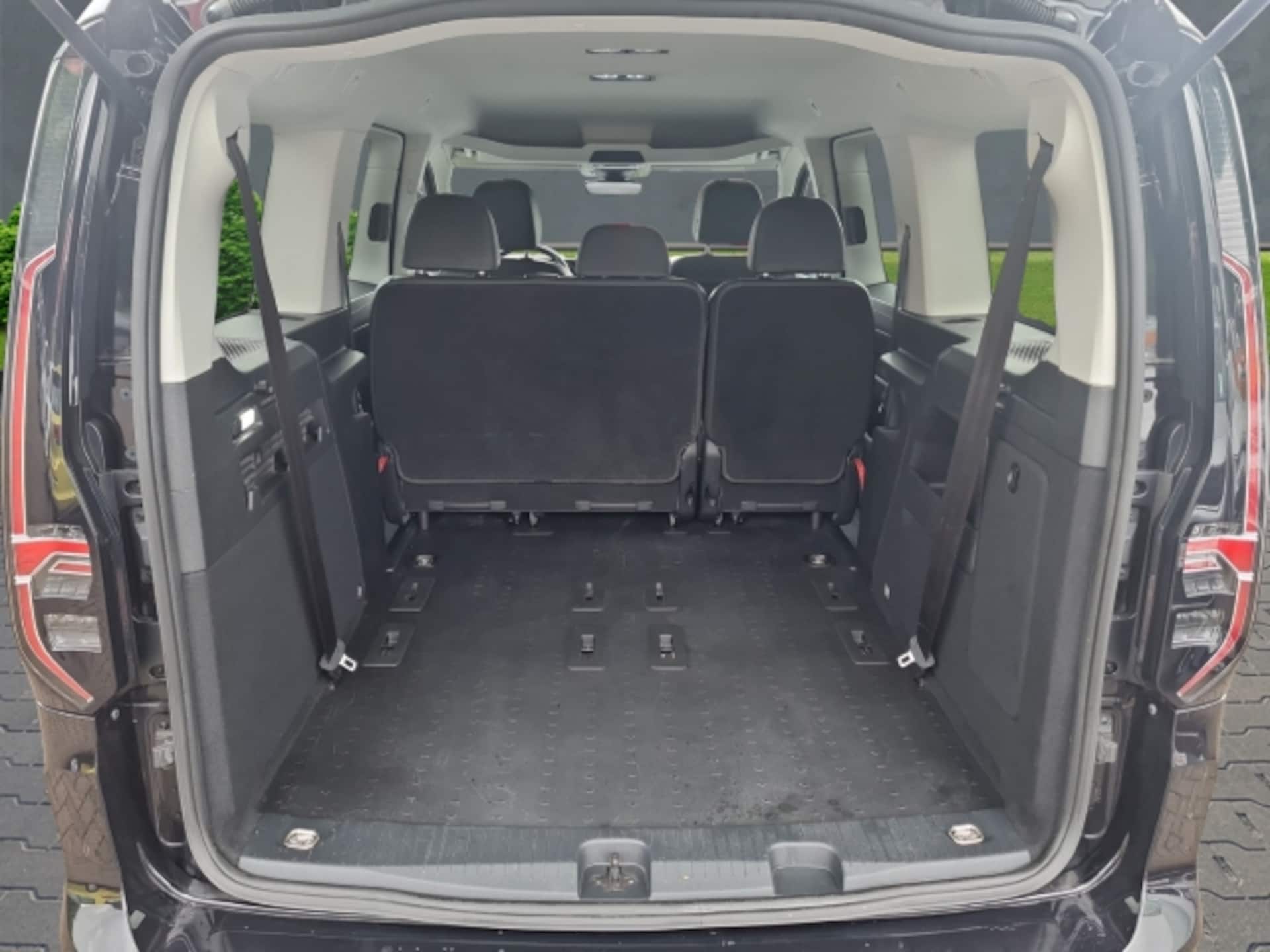 Volkswagen Caddy Maxi Style