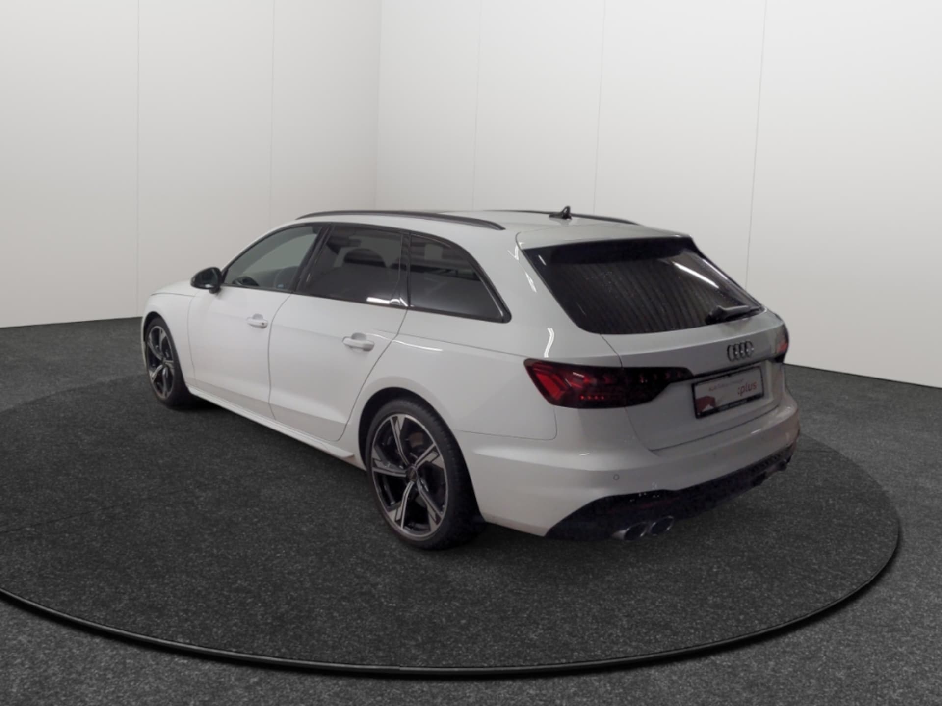 Audi S4 Avant