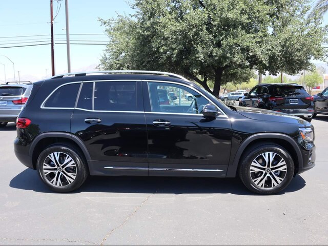 2025 Mercedes-Benz GLB 250