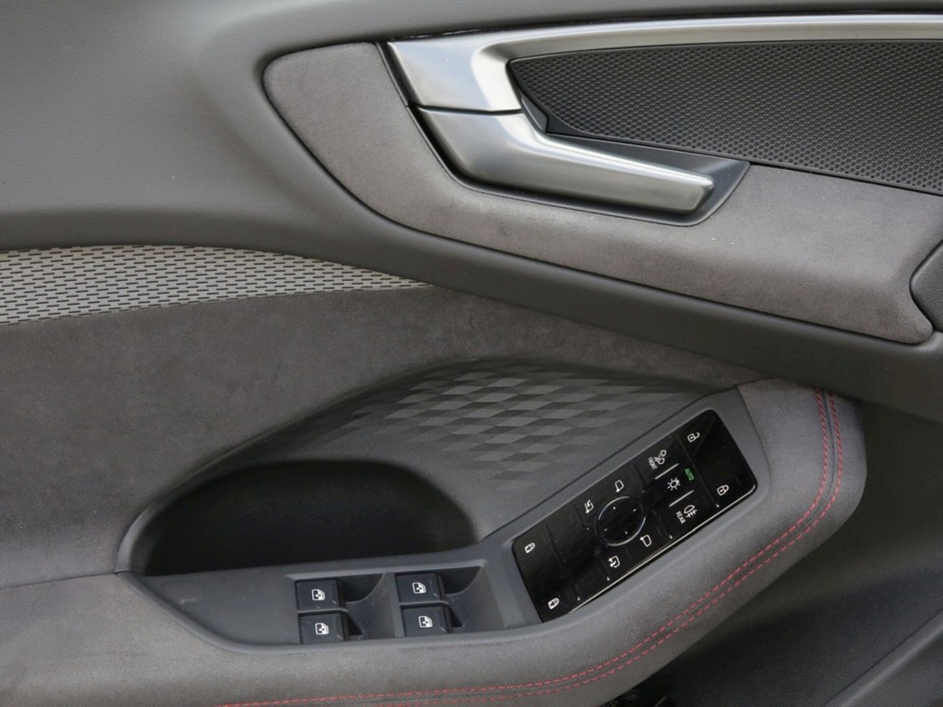 Audi A5 Avant e-hybrid