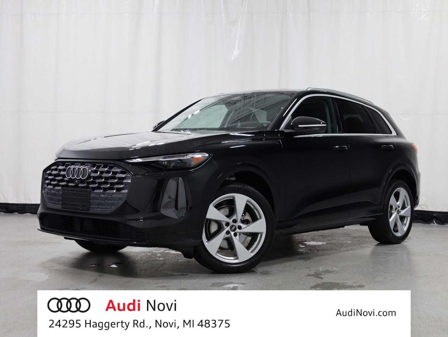 2025 Audi Q5 40 Premium Plus's photo